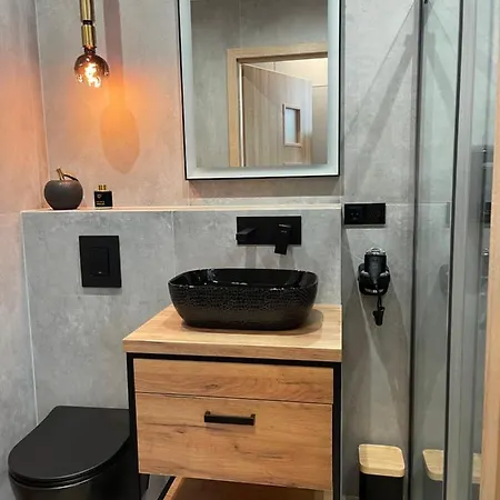 Elegance W Let's Sea Basen&spa *