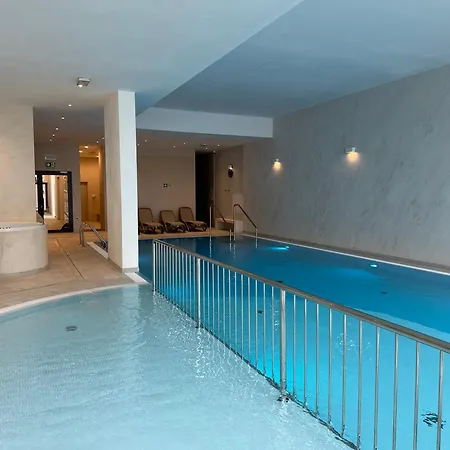 Elegance W Let's Sea Basen&spa *